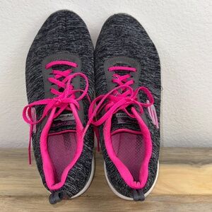 Skechers Lite Weight Sneakers Black Gray Marled Hot Pink Trim Size 9 Women's